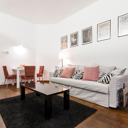 Prague Days - 1Bdr Apt W Netflix - Zizkov Tower Bagian luar foto