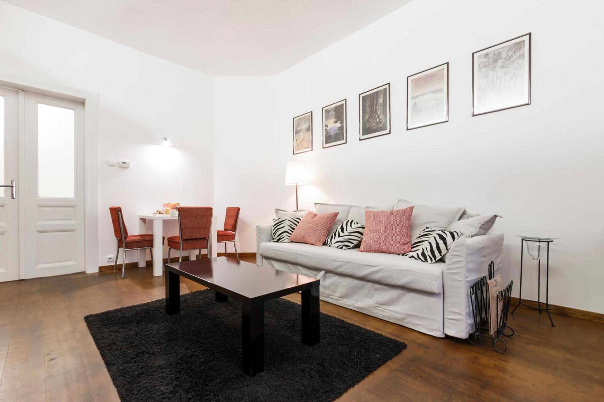 Prague Days - 1Bdr Apt W Netflix - Zizkov Tower Bagian luar foto